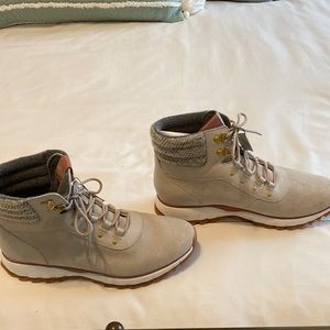 Cole Haan brand new woman’s Grandezplore winter suede boots in size 11b